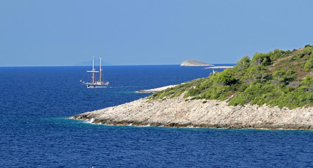 Apartments Stipe Plazibat Hvar Town Exterior foto